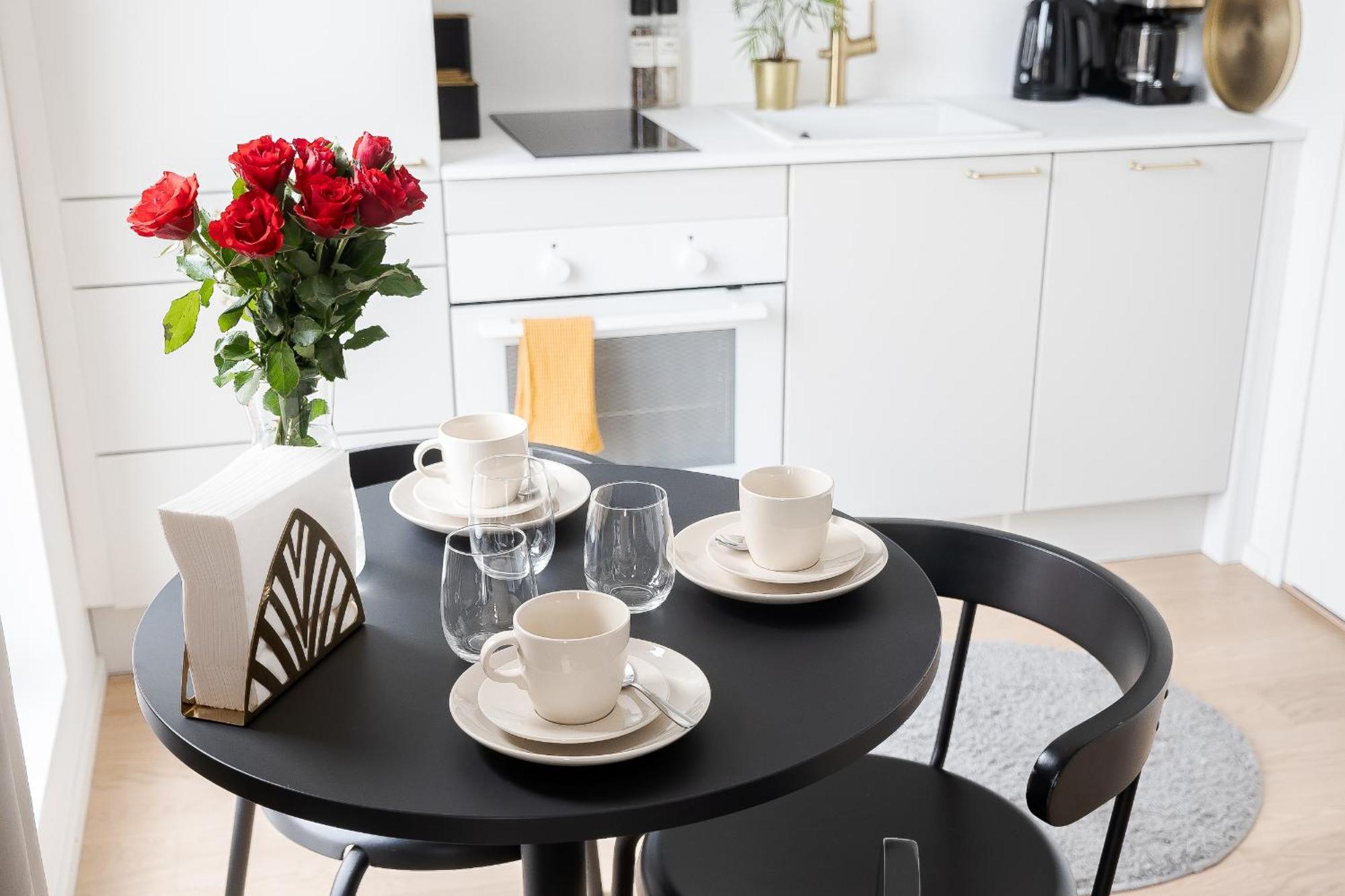 Great Location, Quiet And New With Balcony&Cafe Apartment ตัมเปเร ภายนอก รูปภาพ