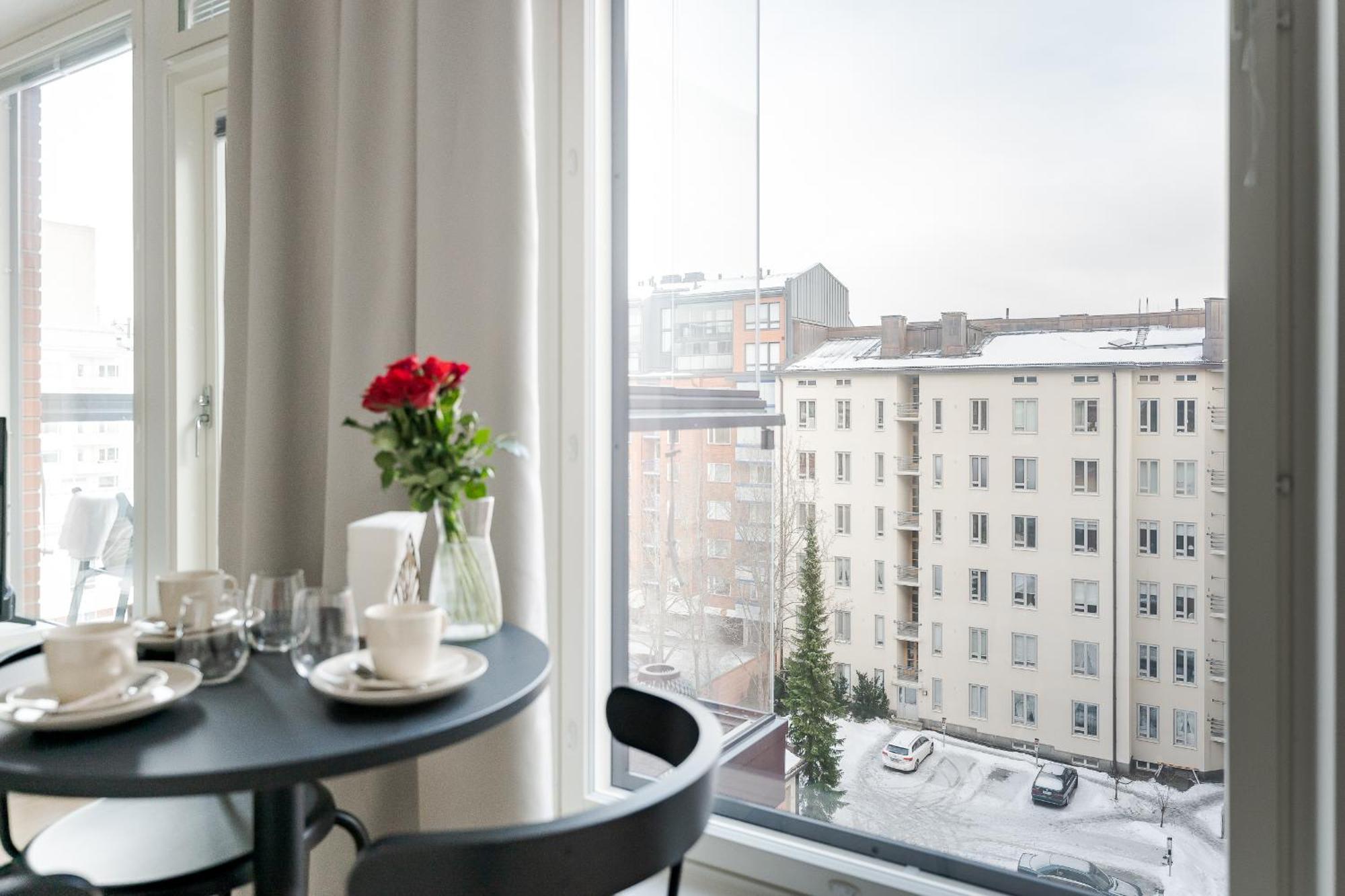 Great Location, Quiet And New With Balcony&Cafe Apartment ตัมเปเร ภายนอก รูปภาพ